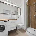 Lovely Studio. Good Location. Warszawa